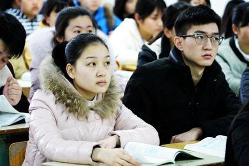 大厨女学生爆料视频,独家爆料视频曝光  第3张 大厨女学生爆料视频,独家爆料视频曝光  第3张